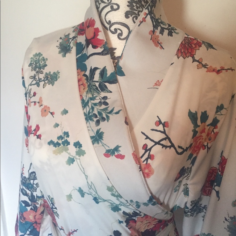 Wrap Top - Picture 3 of 5